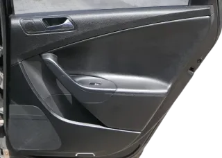 VW Passat 3C Variant Türverkleidung Verkleidung Tür hinten rechts Leder schwarz - Bild 1