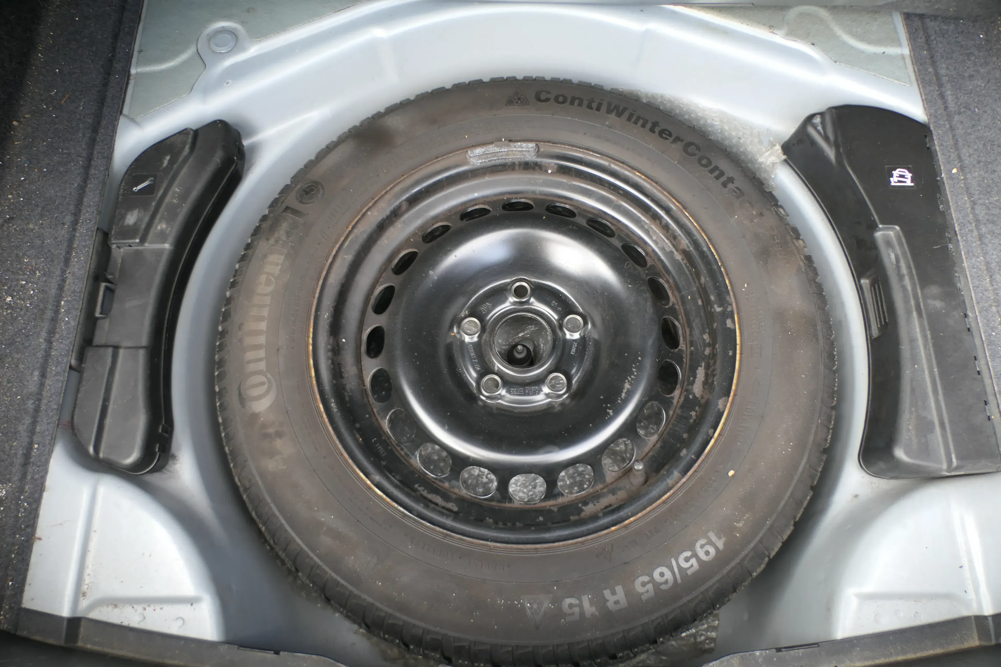Audi A4 A3 Ersatzrad Ersatzreifen Notreifen 195/55 R15 Zoll (kein Notrad!) LK112 - Bild 1