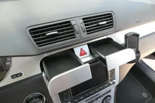 Passat 3C B6 Mittelkonsole Verkleidung um Navi Klappe Abdeckung Dekor silber geb - Bild 11