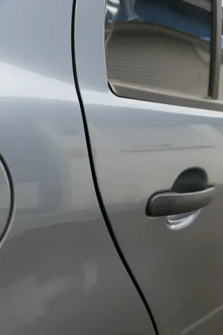 Skoda Fabia 6Y Limousine Schrägheck Tür hinten rechts grau silber LF7U diamantsi - Bild 12