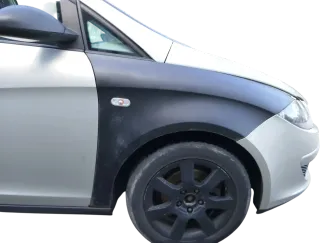 Seat Altea 5P Kotflügel vorne rechts schwarz unlackiert  5P0821022A - Bild 1