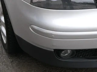 Seat Arosa 6H Stoßstange Frontstoßstange vorne grau silber LS7N Facelift + Grill - Bild 9