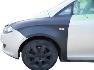 Seat Altea 5P Kotflügel vorne links schwarz unlackiert 5P0821021A - Bild 1