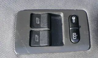 VW Polo 6N2 elektrischer Fensterheber Schalter Schaltereinheit links schwarz - Bild 1