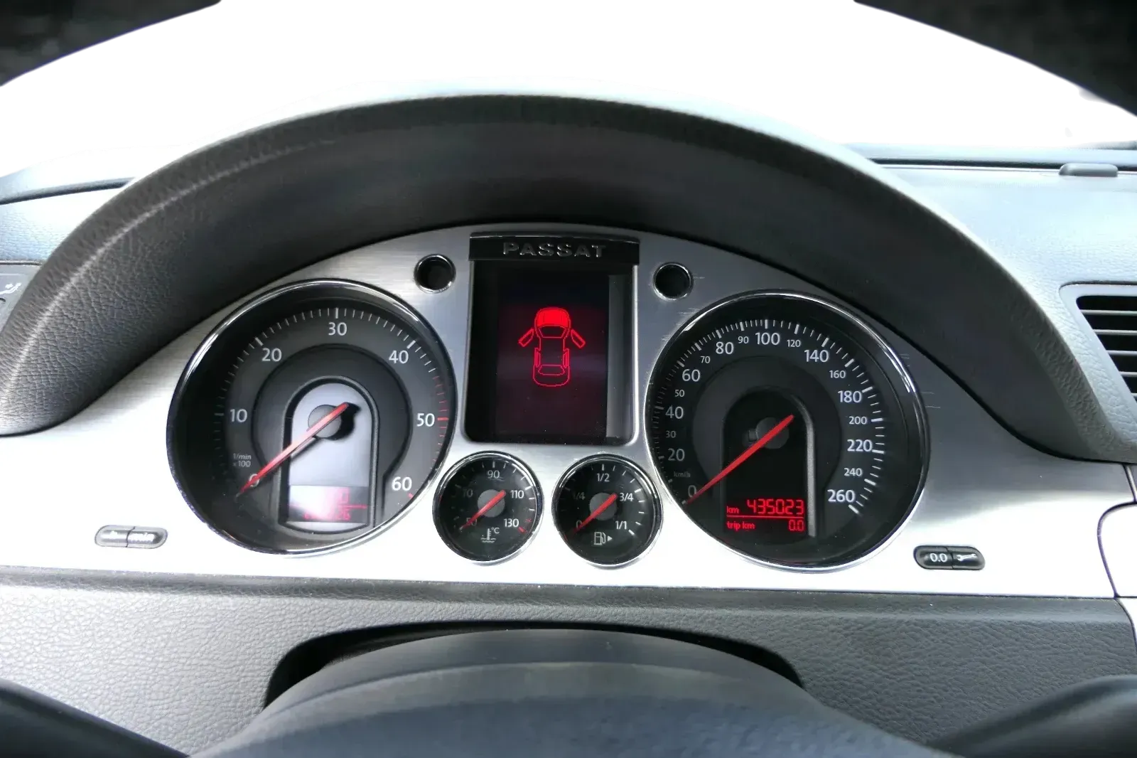 VW Passat 3C Tacho Tachometer 435.000km 3C0920870Q Diesel TDI - Bild 1