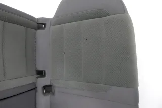 VW Golf 5 V Sitz Sitze hinten Rückbank Rücksitzbank 3 Punkt Lehne Ski durchrei - Bild 2