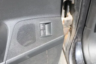 VW Passat 3C Variant Türverkleidung Verkleidung Tür vorne links schwarz Leder - Bild 8