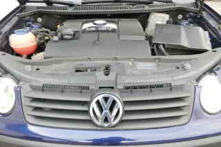 VW Polo 9N Grill Kühlergrill VW Zeichen Logo 6Q0853651C 6Q0 853 651 C - Bild 2