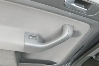 1x Golf Plus 5M Türverkleidung Verkleidung Tür hinten links schwarz Griff - Bild 4
