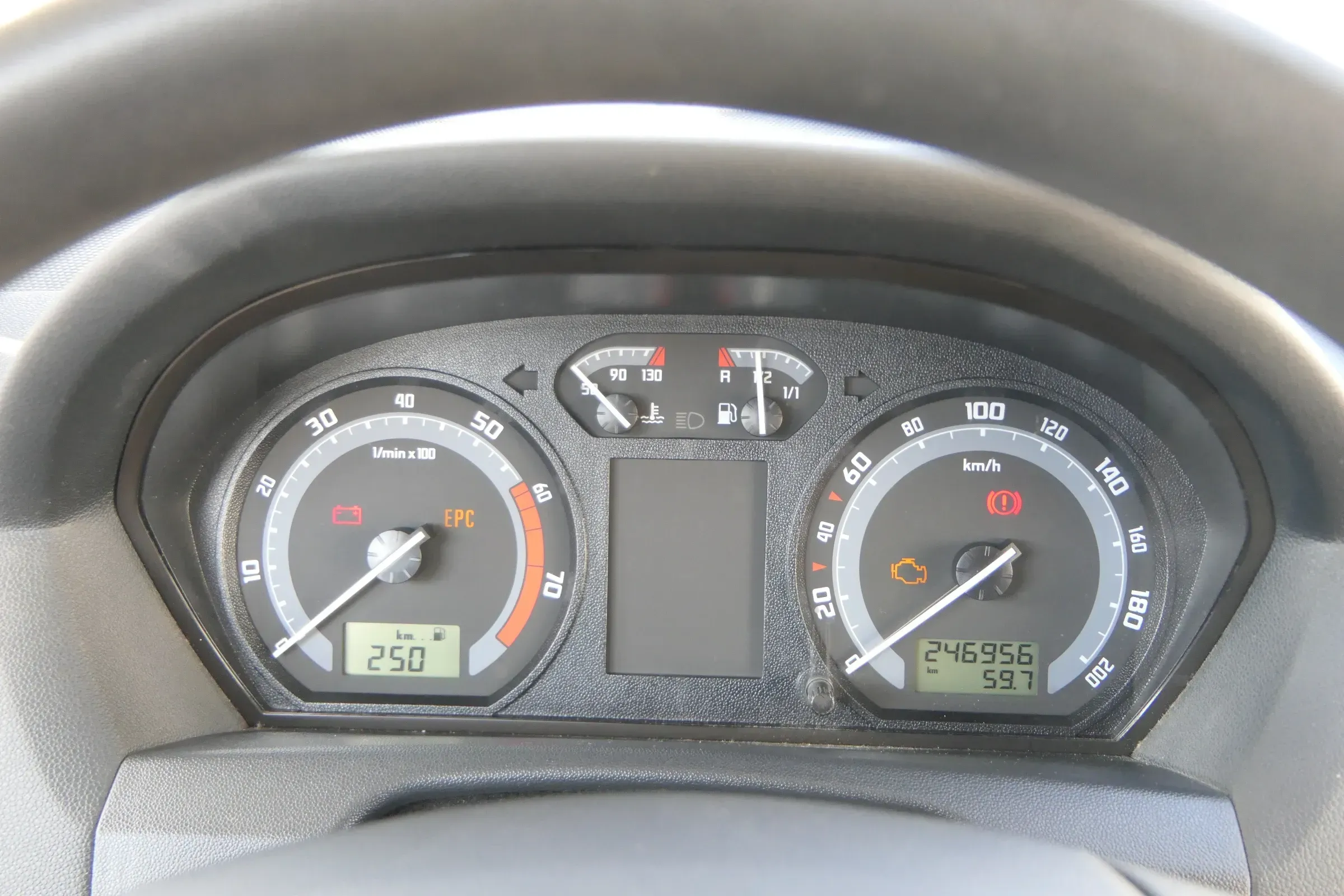Skoda Fabia 6Y Tacho Tachometer Kombiinstrument 6Y0920881L 246.000KM 1,4 BKY 75P - Bild 1