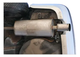 Audi 80 Auspuff Mittelschalldämpfer Mitte Endschalldämpfer 2,0 ABT Benzin - Bild 1