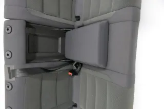 VW Golf 5 V Sitz Sitze hinten Rückbank Rücksitzbank 3 Punkt Lehne Ski durchrei - Bild 3