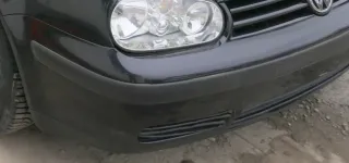 VW Golf 4 1J Stoßstange vorne Stoßfänger vorn schwarz LC9Z Frontstoßstange - Bild 7