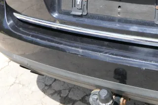 VW Passat 3C B6 Kombi Leiste Zierleiste an Heckklappe hinten chrom silber - Bild 2