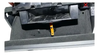 VW Passat 3C Handschuhfach schwarz Handschuhfachdeckel Deckel Klappe - Bild 2