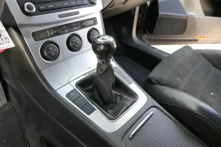 Passat 3C B6 Mittelkonsole Verkleidung um Navi Klappe Abdeckung Dekor silber geb - Bild 9