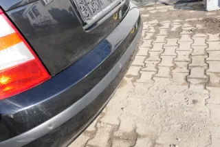 Skoda Fabia 6Y Schrägheck Stoßstange hinten Heckstoßstange schwarz LF9R PDC - Bild 6