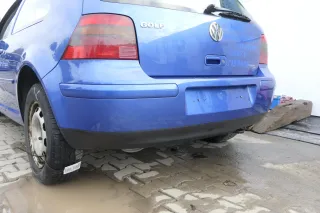 VW Golf 4 Limousine Stoßstange hinten Heckstoßstange Stoßfänger blau LW5Y - Bild 4