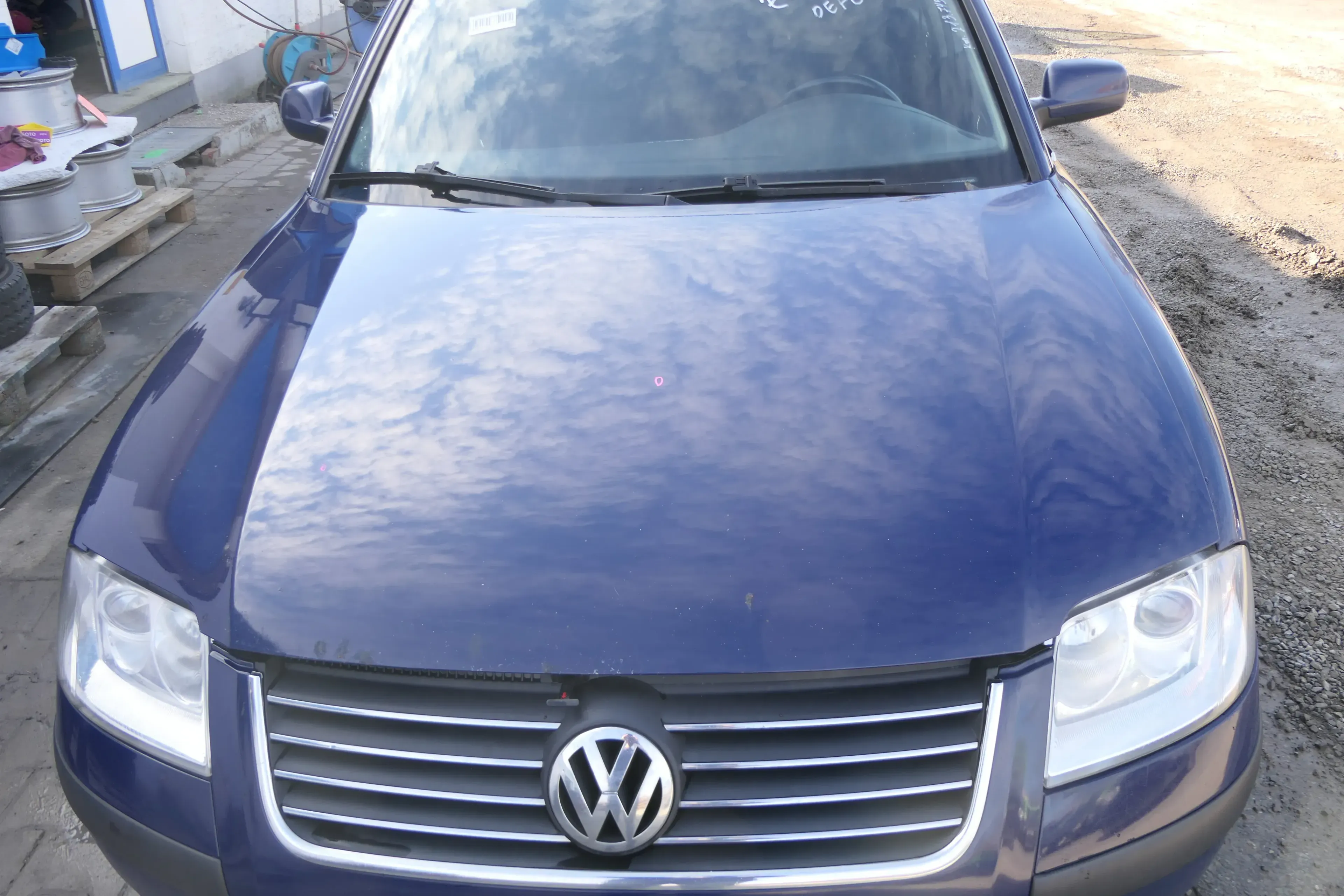 VW Passat 3BG Motorhaube Klappe vorne vorn Haube blau LA5E - Bild 1