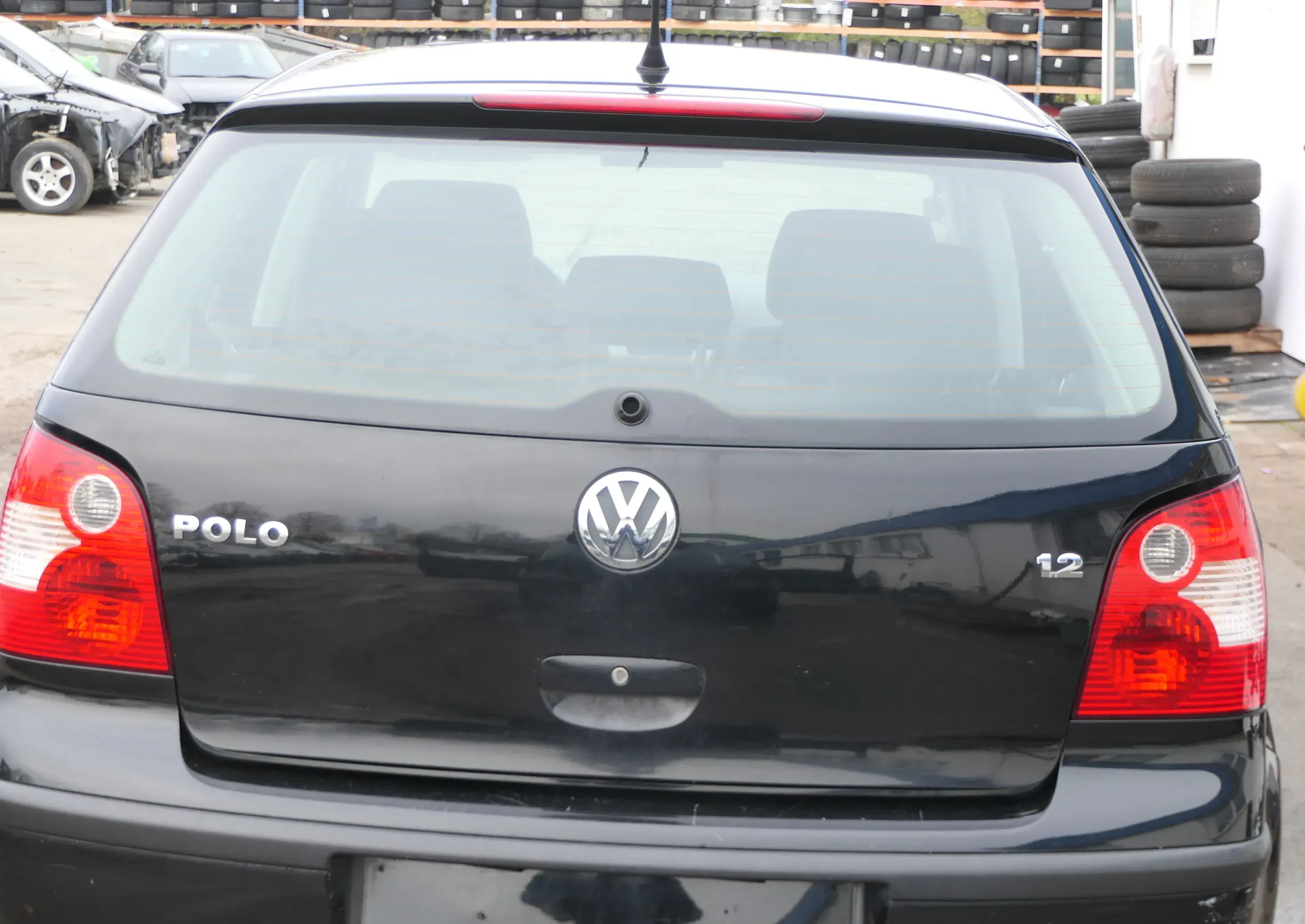 VW Polo 9N3 9N Heckklappe Kofferraumklappe Klappe schwarz L041 - ohne Anbauteile - Bild 1