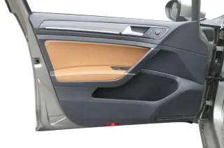 VW Golf 7 5G Limousine Türverkleidung Tür vorn hinten 4/5-Türer Leder braun - Bild 1