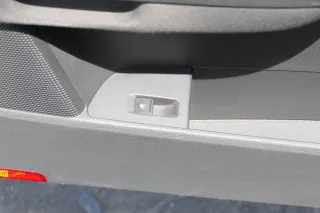 1x Golf 5 Limousine Türverkleidung Verkleidung Tür vorn links 4/5Türer Abdeckung - Bild 5