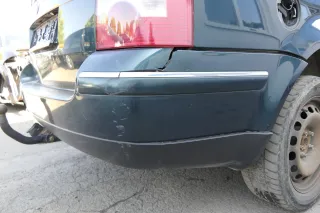 VW Passat 3BG Kombi nur den Spoiler /Lippe von Stoßstange hinten Heckstoßstange - Bild 2