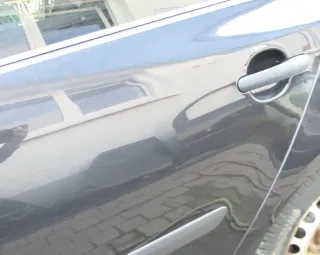 VW Golf 5 V 1K Tür nur das Türblatt hinten links 4/5-Türer schwarz LC9Z meta - Bild 2