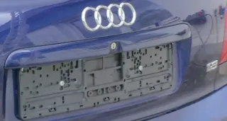 A3 8L A4 Avant Griff Heckklappe Heckklappengriff bis caBj1999 blau LZ5K - Bild 1