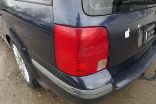 VW Passat 3B Kombi Variant Heckklappe Klappe hinten mit Scheibe blau LN5Y - Bild 6