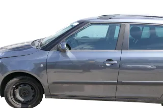 Fabia 5J Kombi + Limo Tür vorne links Fahrertür - grau LF8J -ohne Anbauteile - Bild 1