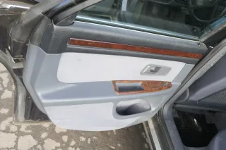 Audi A8 4D Verkleidung Klappe Abdeckung Dekor Holz Optik Mittelkonsole - Bild 8