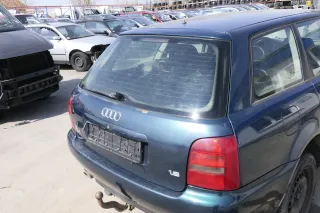 Audi A4 B5 Heckklappe hinten Klappe Kofferraumklappe Kombi grün LZ6U Scheibe - Bild 4