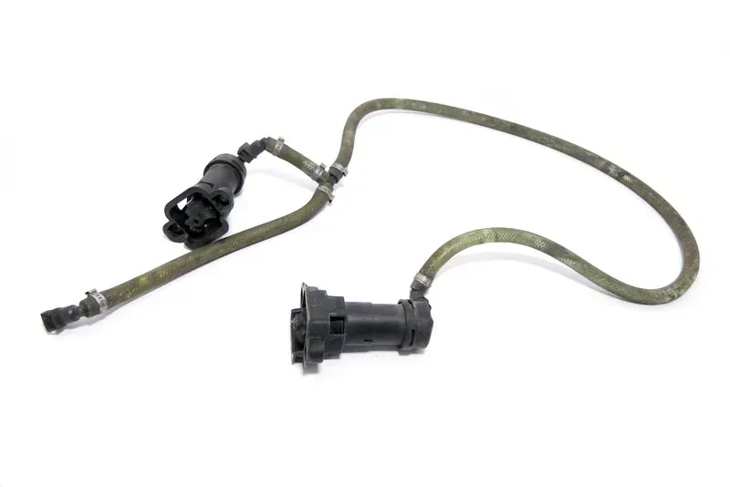 Audi A4 8E B6 Düse Scheinwerferreininungsanlage SWR Wischwasser Spritzdüse - Bild 1