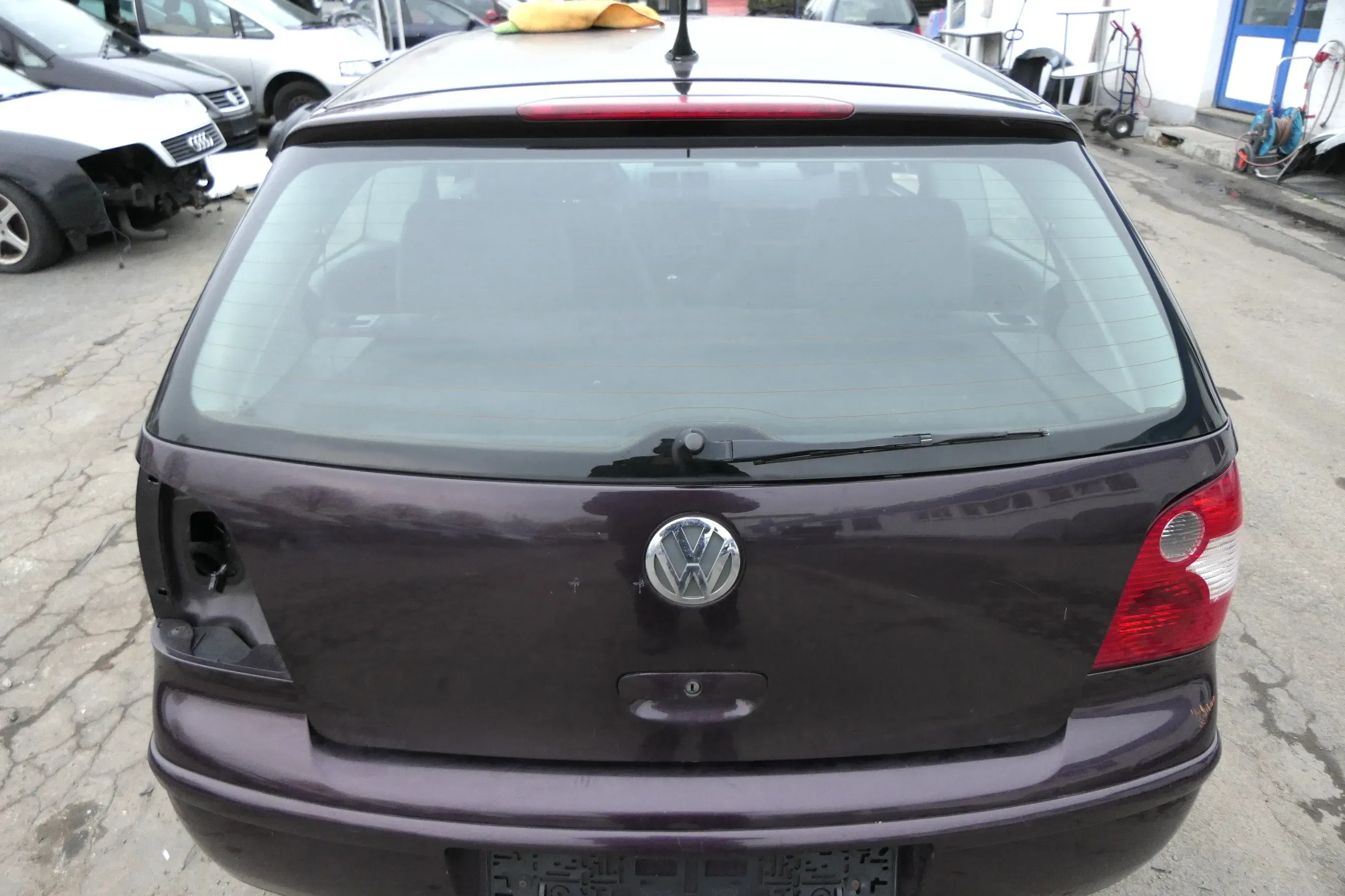 VW Polo 9N3 9N Heckklappe Kofferraumklappe Klappe lila LC3W rosewoodred - Bild 1