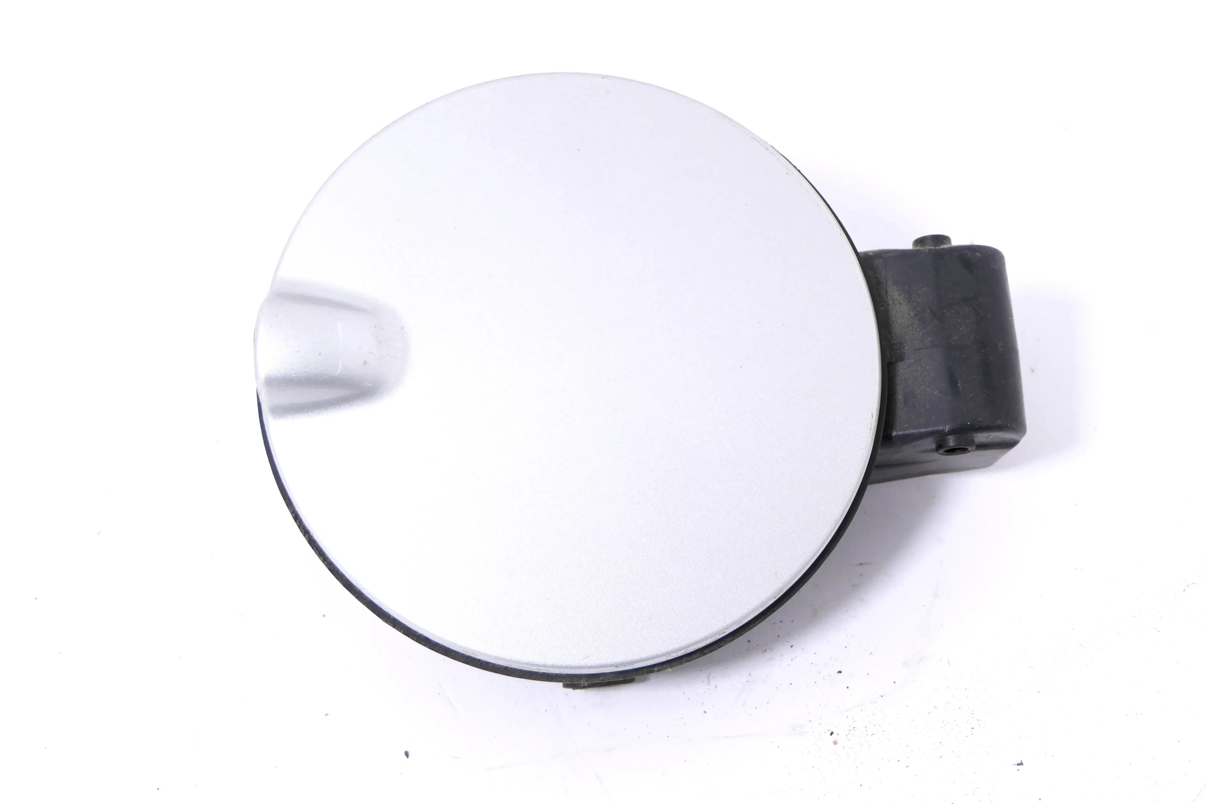 Skoda Fabia 5J Limousine Tankdeckel Deckel Tank Tankverschluß silber LA7W - Bild 1