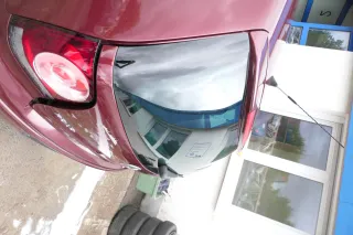 VW Polo 9N Fun Heckklappe Kofferraumklappe Klappe hinten Scheibe rot LC3R - Bild 5