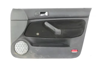 1x Golf 4 Bora Türverkleidung Verkleidung Tür vorne rechts 4/5-Türer Griff schwa - Bild 1