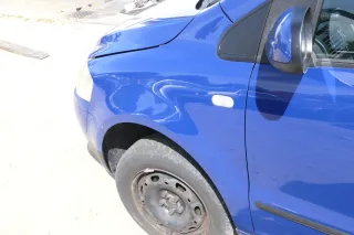 VW Fox Kotflügel vorne links blau LL5M - Bild 4