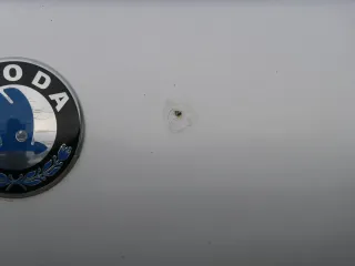 Fabia 6Y6 Schrägheck Heckklappe Kofferraumklappe hinten grau silber LF7T Scheibe - Bild 3