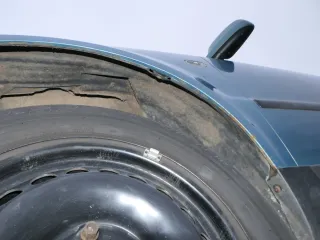 VW Passat 3B Kotflügel vorne links blau grün türkis ( evtl. LB7T oder LB6N ???) - Bild 16