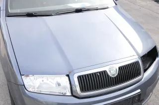 Skoda Fabia 6Y Motorhaube Klappe vorne grau LF7V mit Grill vorn - Bild 7
