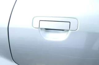 Audi 80 90 Limousine Stufenheck Tür hinten rechts Rahmen Türblatt grün LY6N ohne - Bild 3