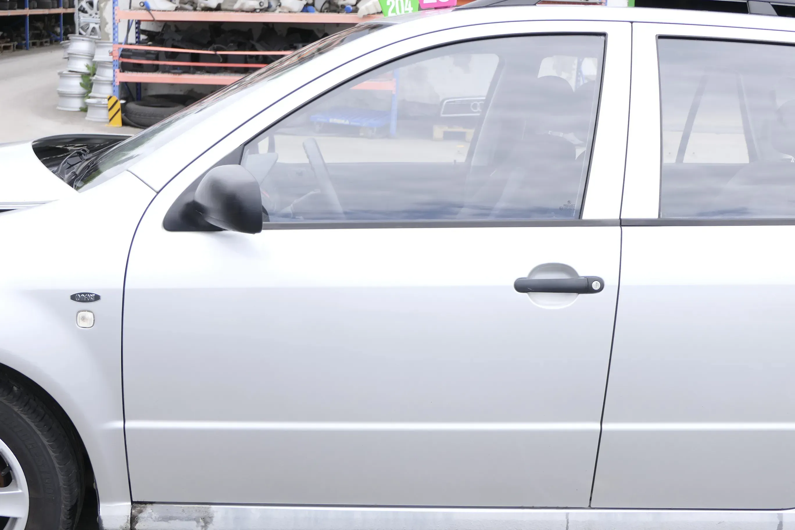 Fabia 6Y Kombi + Limousine Tür vorne links Fahrertür grau silber LF7T ohneAnbaut - Bild 1