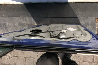 VW Touran 1T3 1T Tür hinten rechts Beifahrerseite blau LL5M - Bild 2