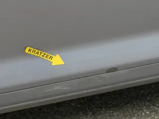 Audi A3 8P 2/3-Türer Tür vorne rechts Beifahrertür Türblatt grau LY7J - Bild 7