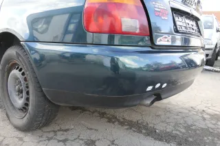 Audi A4 B5 Limousine Stoßstange hinten Heckstoßstange grün LZ6U biscaBj99 - Bild 3