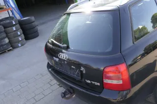 Audi A4 B5 Avant Facelift Heckklappe Klappe hinten schwarz LY9B Facelfit - Bild 5