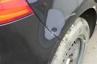 VW Golf 5 1K Limousine Stoßstange hinten Heckstoßstange schwarz LC9Z AHK auschni - Bild 6