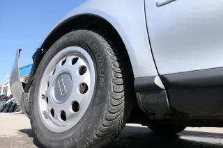 Audi A3 8L Kotflügel vorne links grau silber LY7M - Bild 2